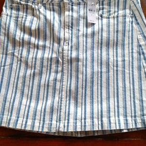 Loft striped jean skirt size 8 nwt.
